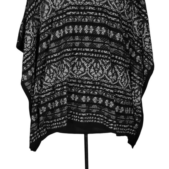 Chico's Women's Kimono Black Gray Geometric Open Front Cardigan Jacket 2 US L/12 - Picture 7 of 8